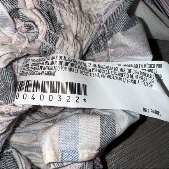 Forever 21 Multicolor Striped Smocked Puff-Sleeve Size Large - Picture 9 of 15